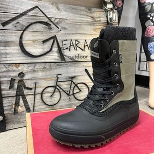 Vans UA Standard Zip Snow MTE Raven